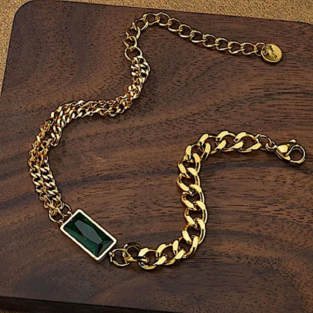 GOLD EMERALD GREEN CHAIN LINK BRACELET - Picture 13 of 14